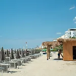 Bay Hotel
