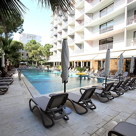 Bay Hotel 4*