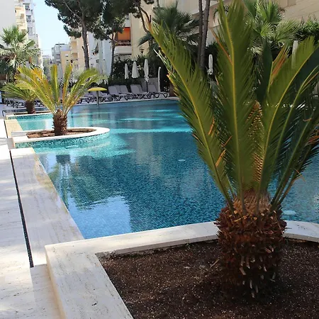 Hotel Bay 4*