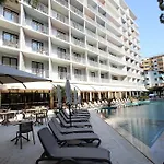 Bay Hotel 4*