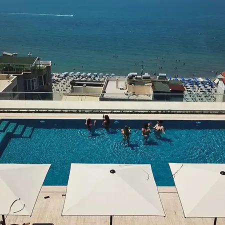 Hotel Bay Durrës